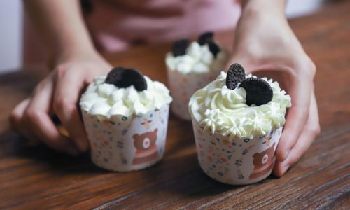 O Poder do Brinde: Como Oferecer Doces Grátis Pode Fidelizar Clientes